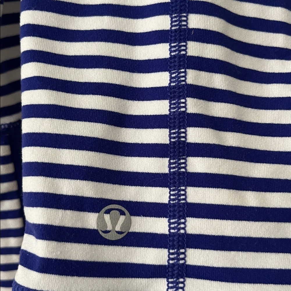 Lululemon Athletica Blue Striped Jacket - Picture 6 of 10
